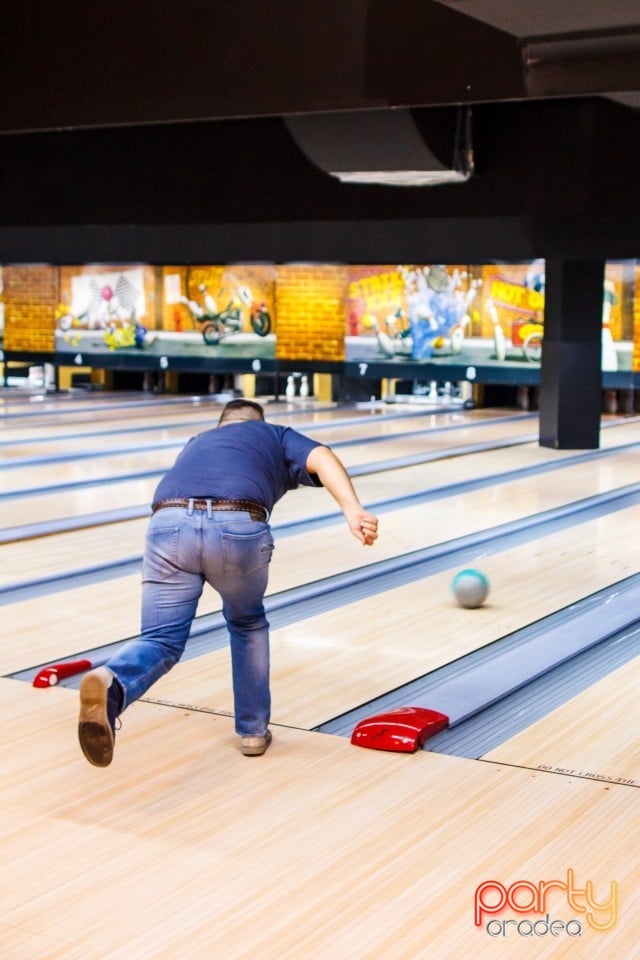 Bowling Tournament, Billy Art Club