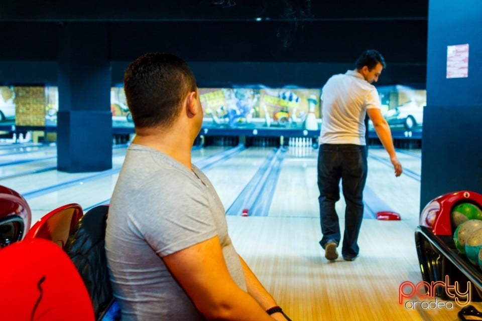 Bowling Tournament, Billy Art Club