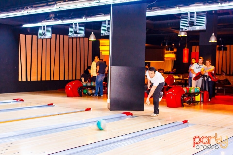 Bowling Tournament, Billy Art Club