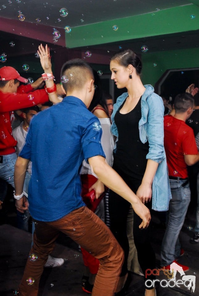 Buborek Party, Royal Party House