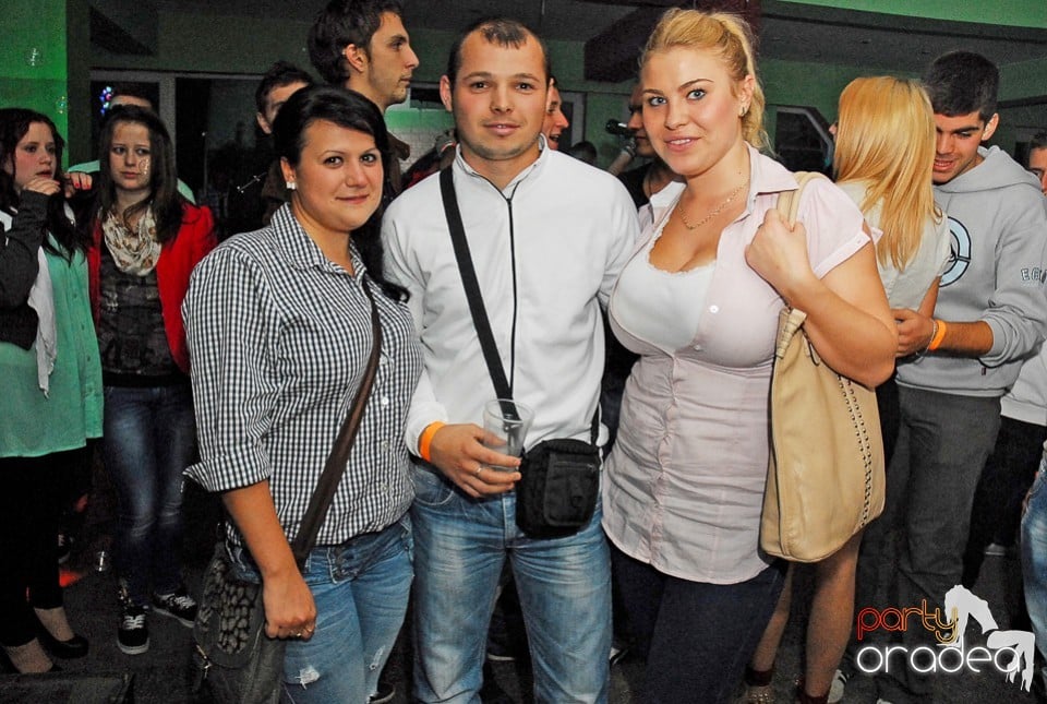 Buborek Party, Royal Party House