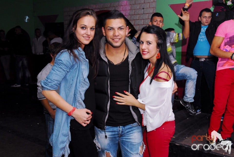 Buborek Party, Royal Party House