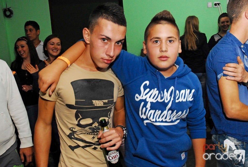 Buborek Party, Royal Party House