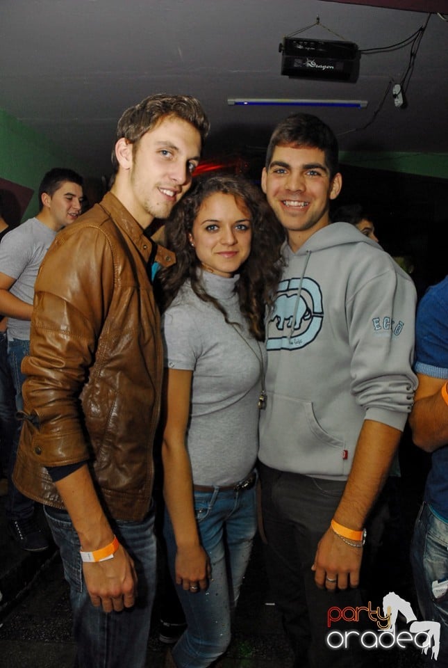 Buborek Party, Royal Party House