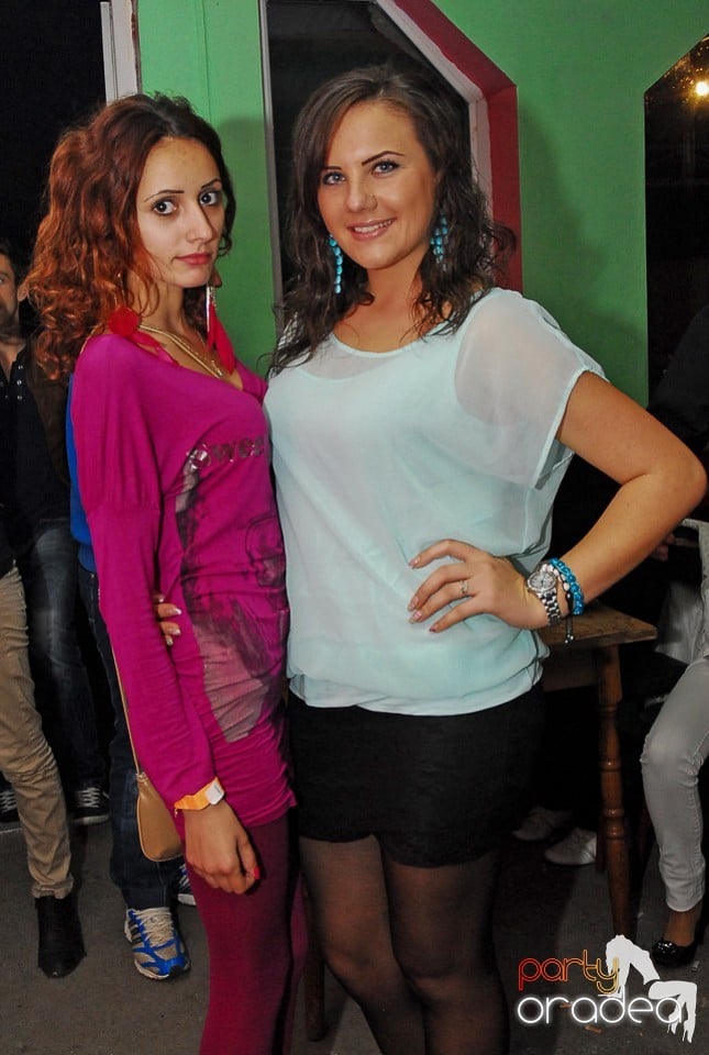 Buborek Party, Royal Party House