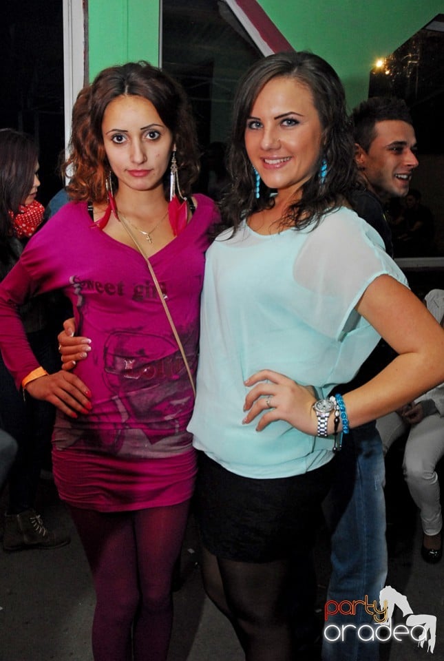 Buborek Party, Royal Party House