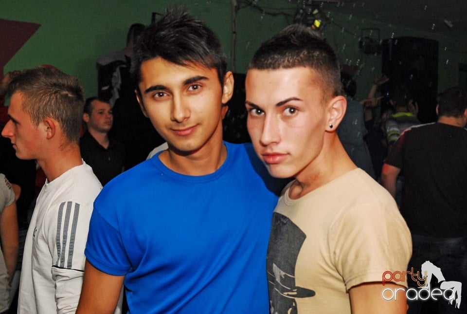 Buborek Party, Royal Party House