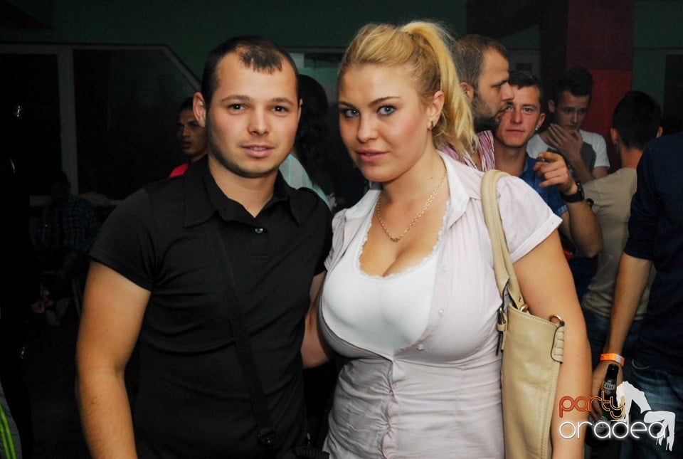 Buborek Party, Royal Party House