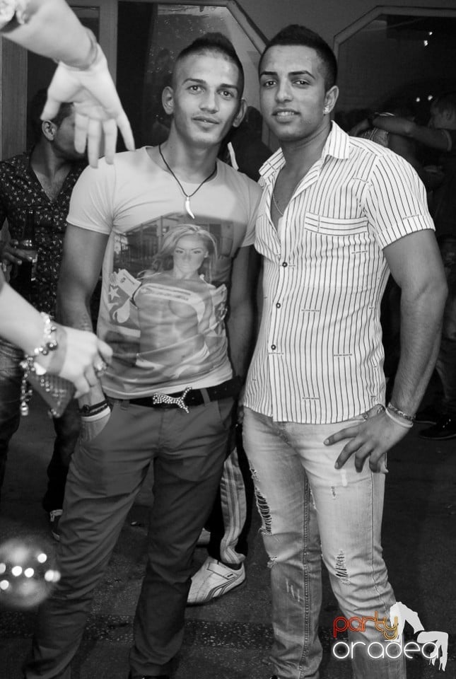 Buborek Party, Royal Party House
