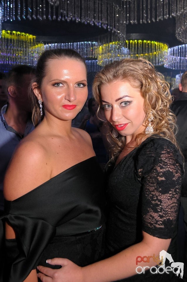 Burlesque Party cu Chantal & Lori Sax, 