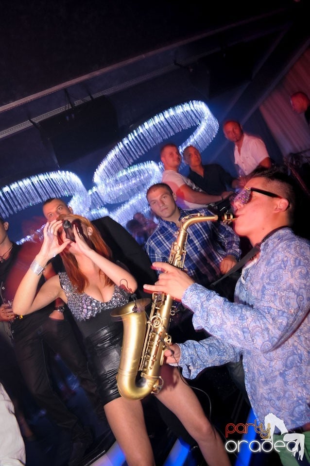 Burlesque Party cu Chantal & Lori Sax, 