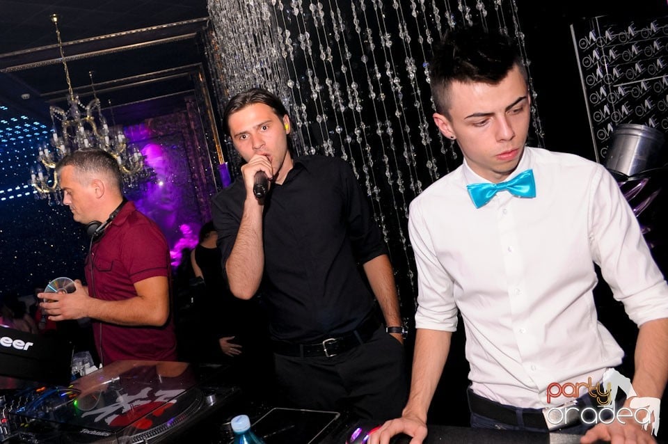 Burlesque Party cu Chantal & Lori Sax, 