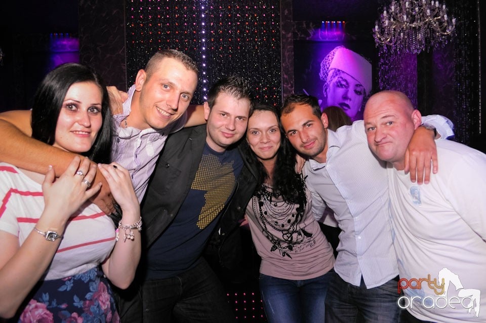 Burlesque Party cu Chantal & Lori Sax, 