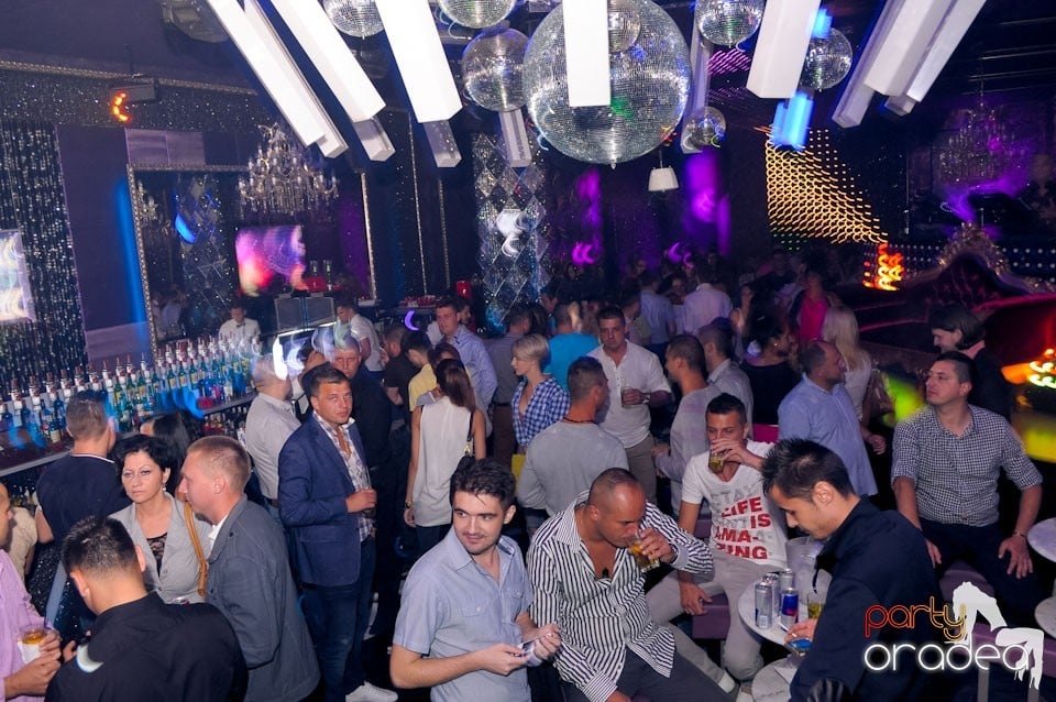 Burlesque Party cu Chantal & Lori Sax, 