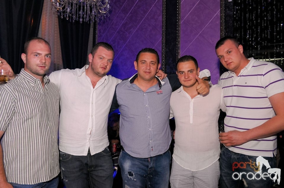 Burlesque Party cu Chantal & Lori Sax, 