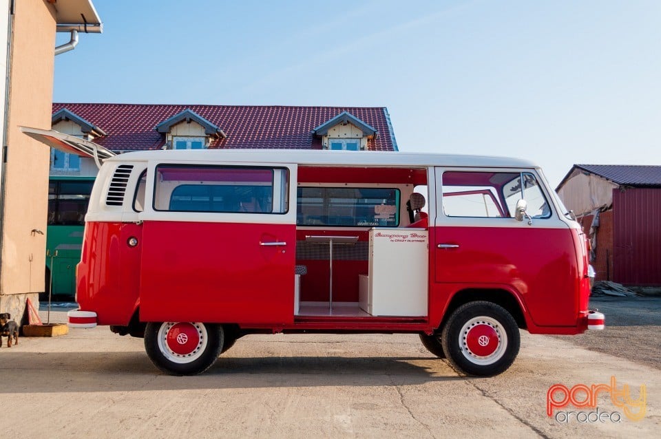 Camping Bus, Crazy Tuning