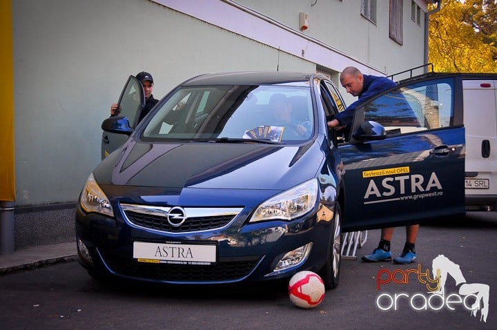 Campionat de tenis cu piciorul, Opel West Oradea