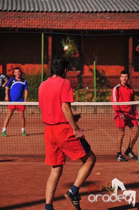 Campionat de tenis cu piciorul, Opel West Oradea