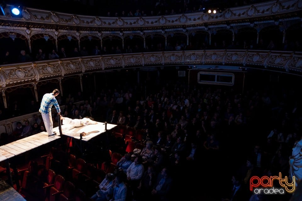 Cancun, Teatrul Regina Maria