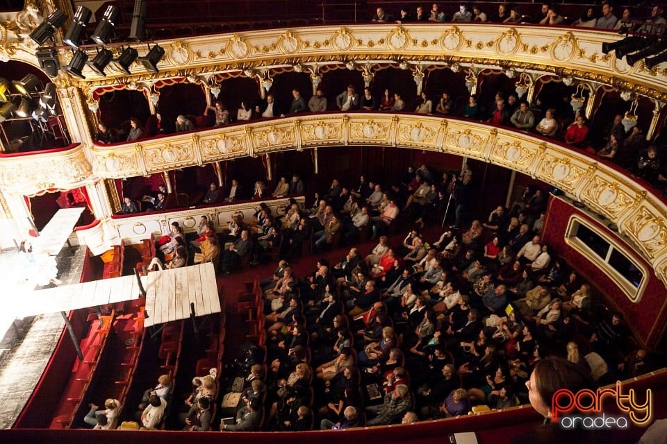 Cancun, Teatrul Regina Maria