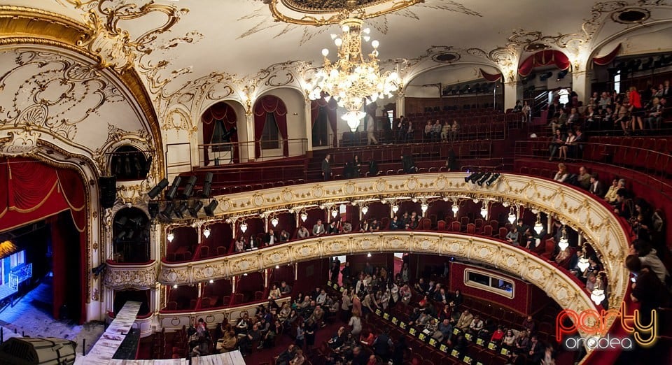 Cancun, Teatrul Regina Maria