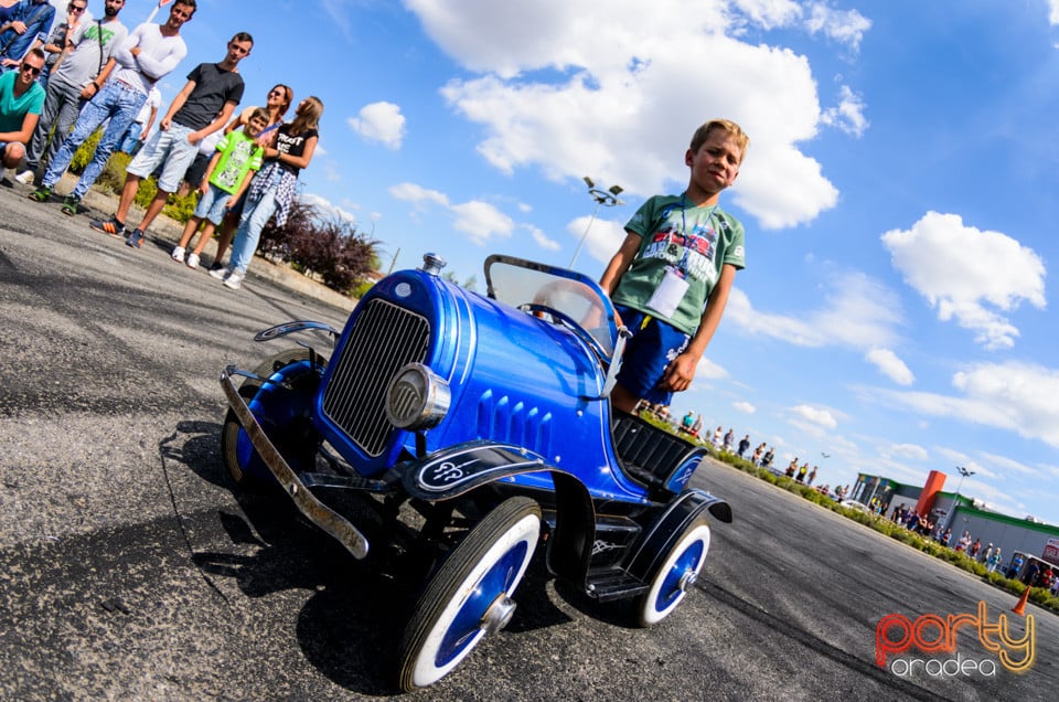 Car & Truck Show, 