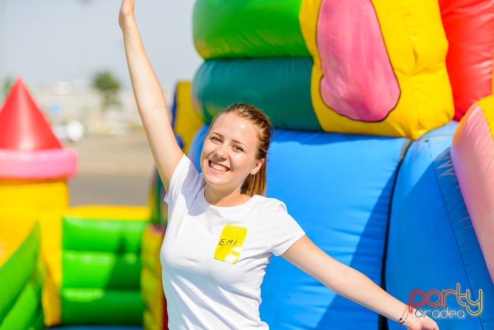 Caravana Recreativă la Oradea Shopping City,