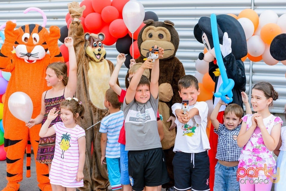 Caravana Recreativă la Oradea Shopping City,