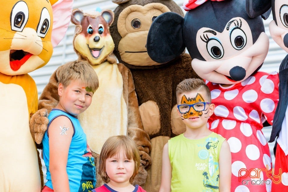 Caravana Recreativă la Oradea Shopping City,