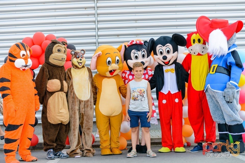 Caravana Recreativă la Oradea Shopping City,