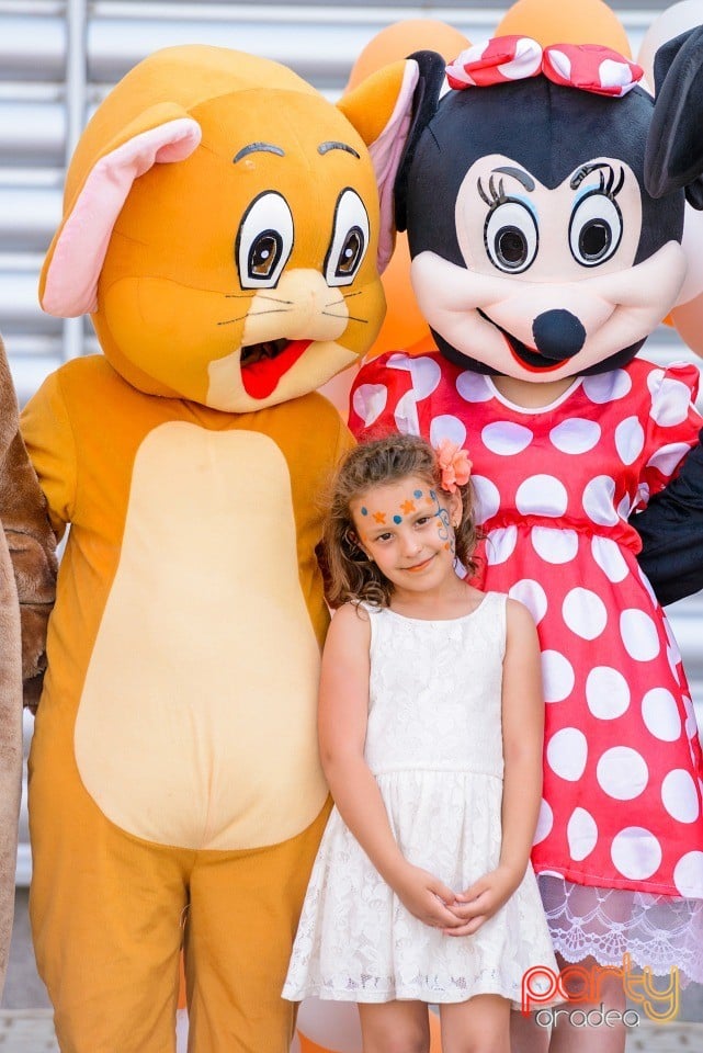 Caravana Recreativă la Oradea Shopping City,