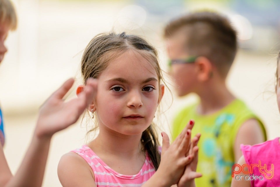 Caravana Recreativă la Oradea Shopping City,