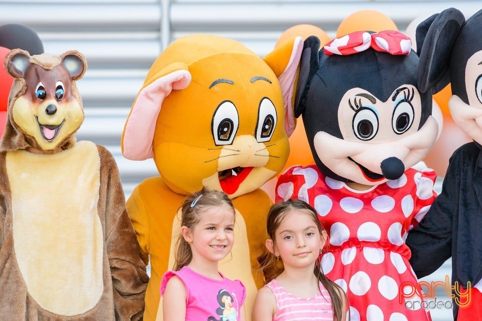 Caravana Recreativă la Oradea Shopping City,