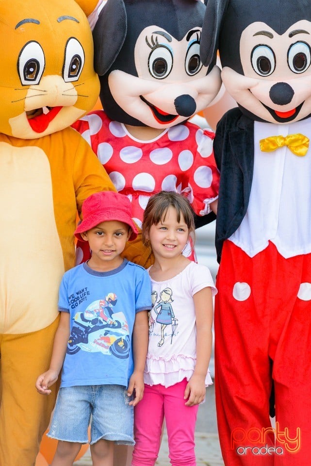 Caravana Recreativă la Oradea Shopping City,