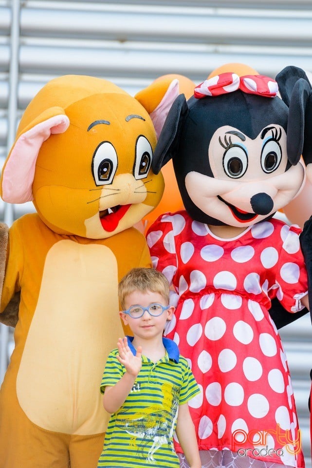 Caravana Recreativă la Oradea Shopping City,
