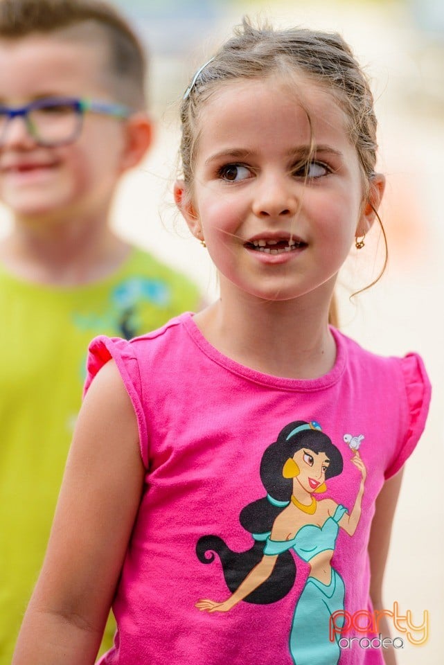 Caravana Recreativă la Oradea Shopping City,