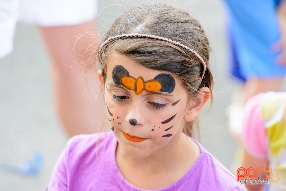 Caravana Recreativă la Oradea Shopping City,