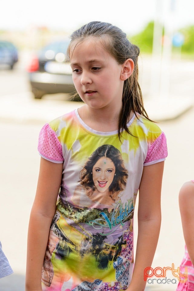 Caravana Recreativă la Oradea Shopping City,