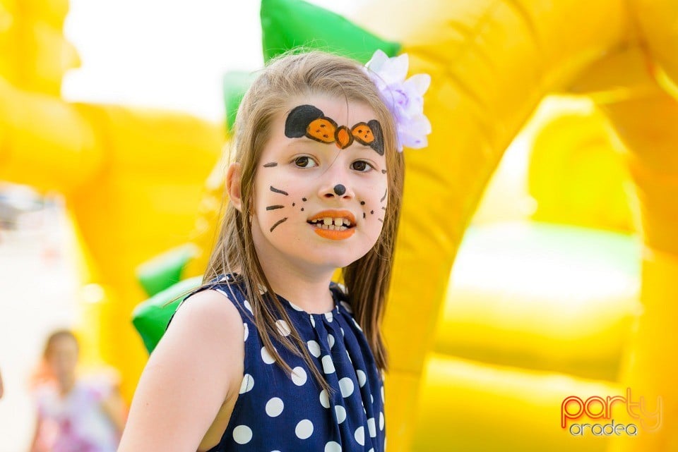 Caravana Recreativă la Oradea Shopping City,