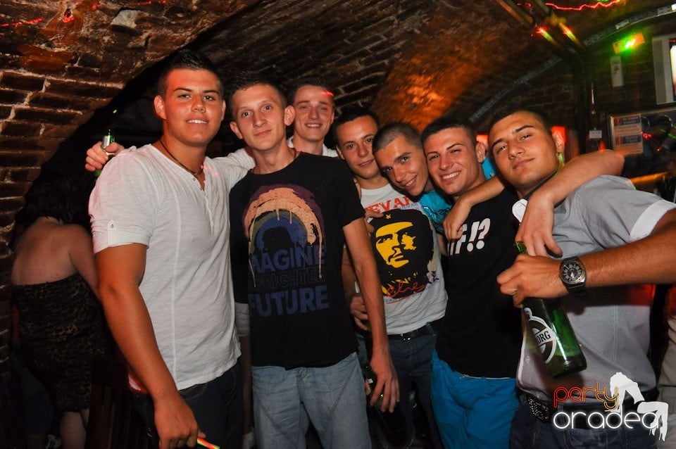 Carlsberg Ice Party în Club Escape, 