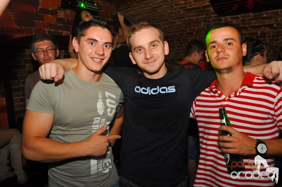 Carlsberg Ice Party în Club Escape, 