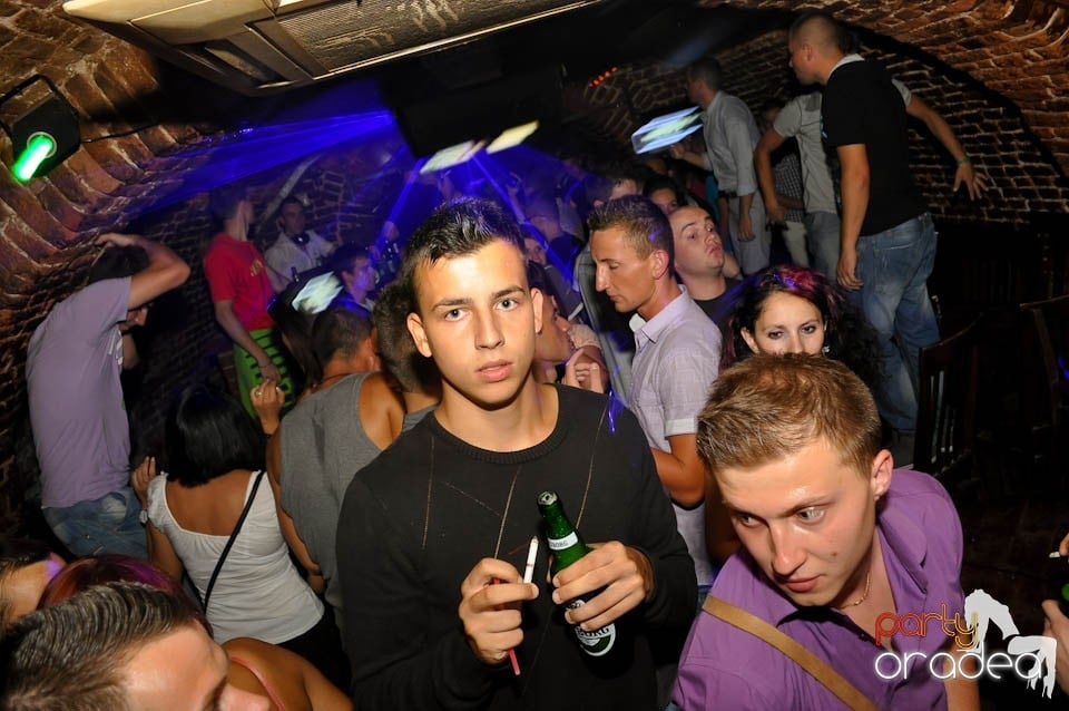 Carlsberg Summer Party continuă în Escape, 