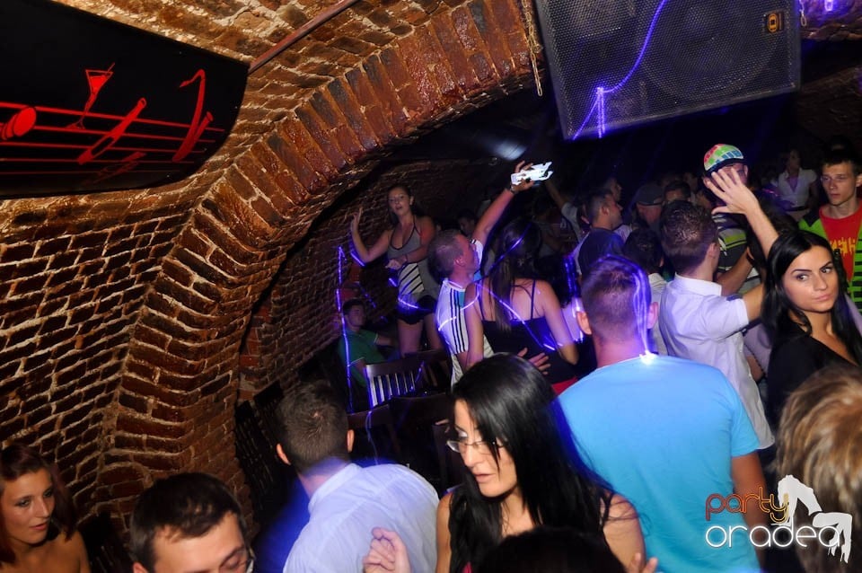 Carlsberg Summer Party continuă în Escape, 