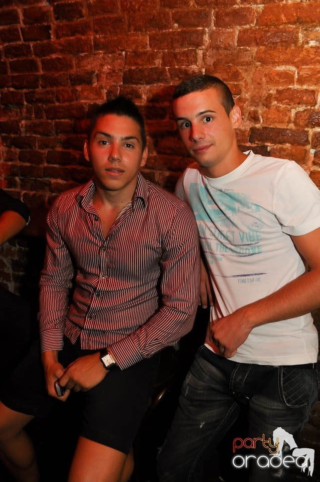 Carlsberg Summer Party continuă în Escape, 