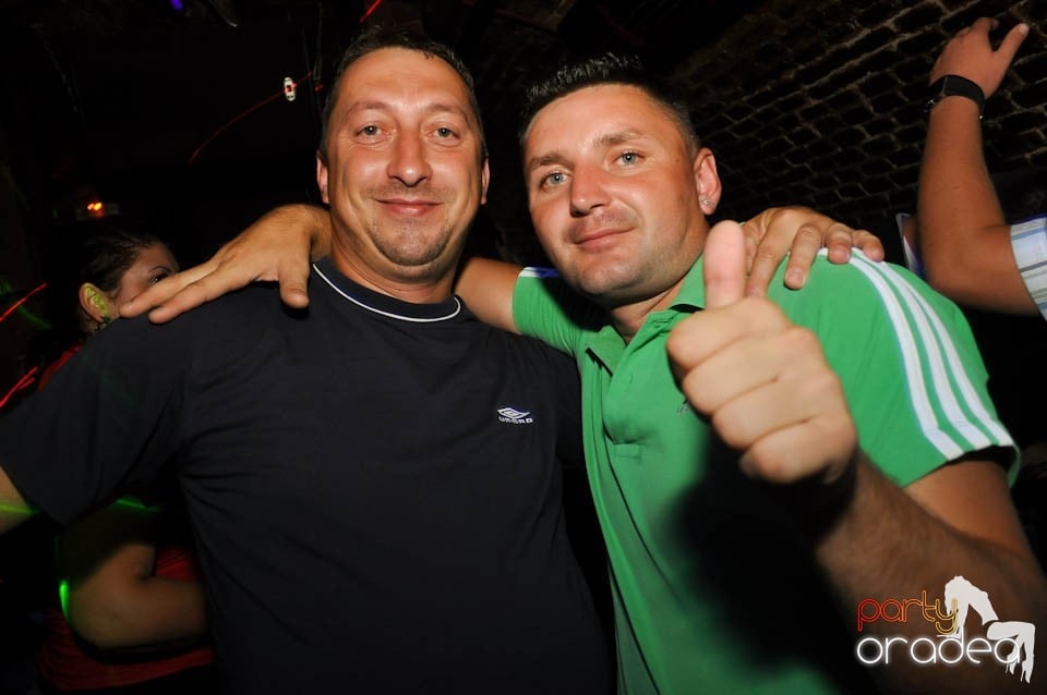 Carlsberg Summer Party continuă în Escape, 