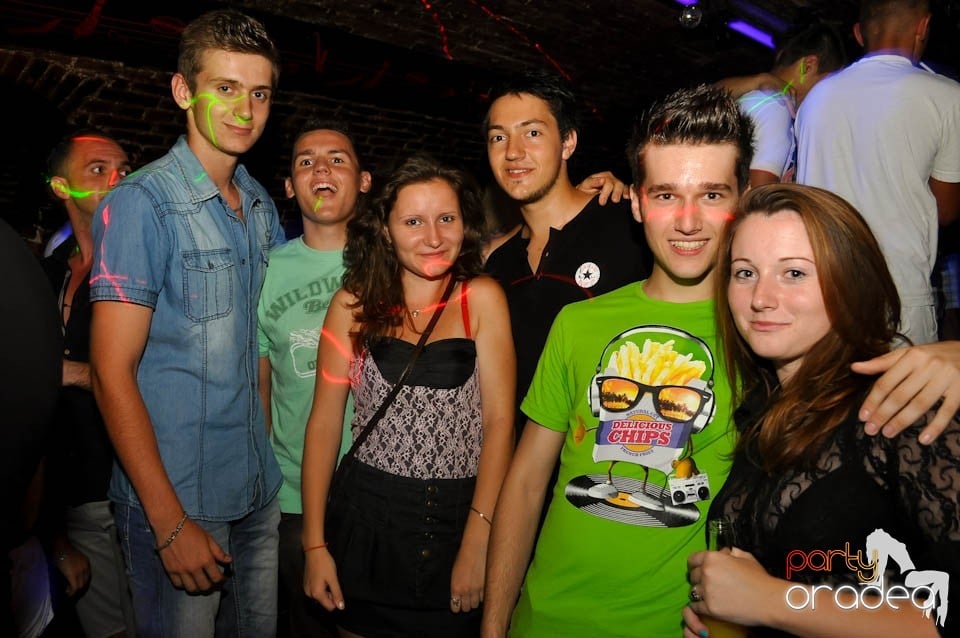 Carlsberg Summer Party continuă în Escape, 