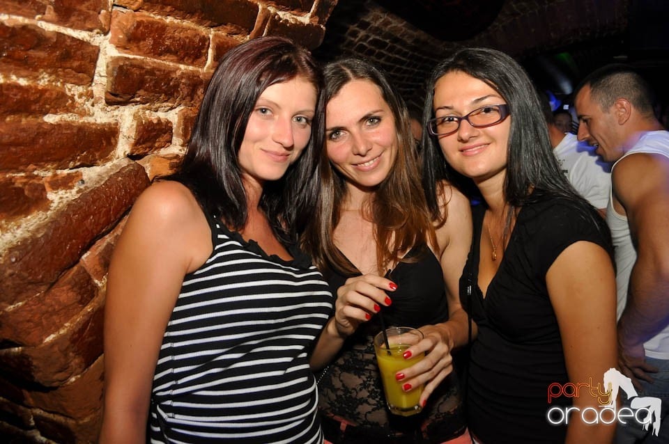 Carlsberg Summer Party continuă în Escape, 