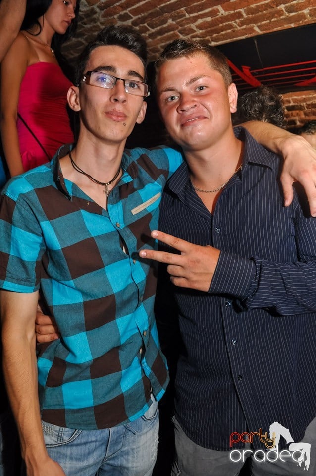 Carlsberg Summer Party continuă, 