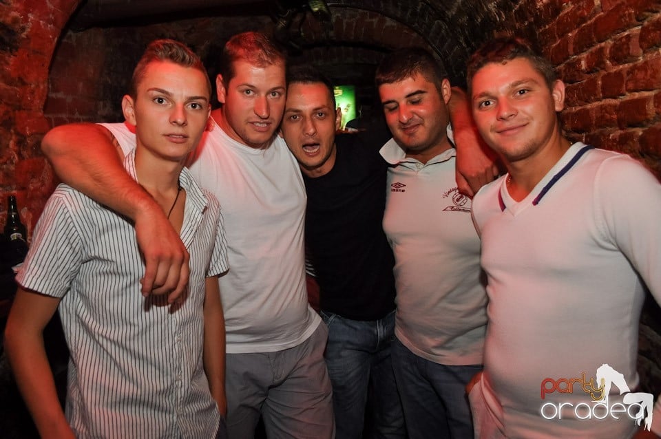 Carlsberg Summer Party continuă, 