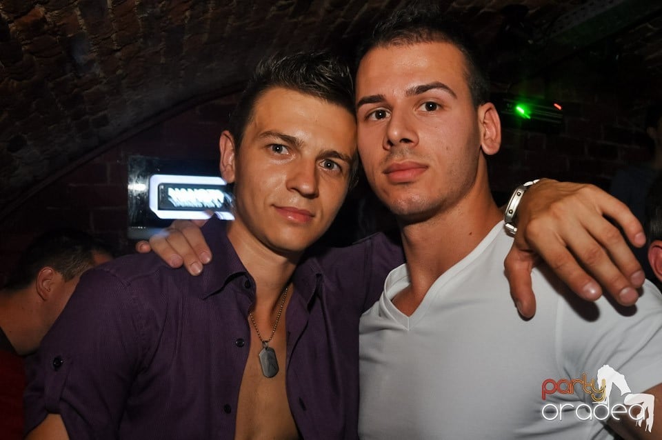 Carlsberg Summer Party continuă, 